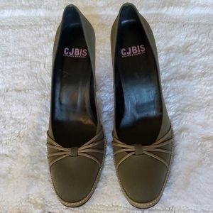CJBIS Charles Jourdan Olive Green Fabric Heels